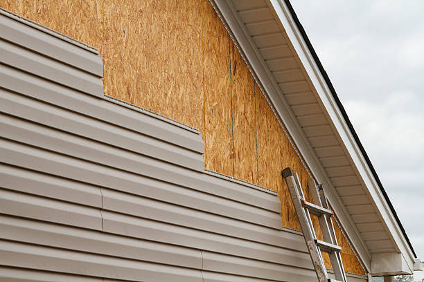 24/7 Emergency Siding Installation experts in Naperville, IL